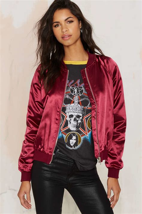 Satin jackets - Shop Satin Jacket at Bloomingdales.com. Free Shipping and Free Returns available, or buy online and pick up in store! Get up to a $1,200 Gift Card with your qualifying purchase! Offer ends 11/6. 